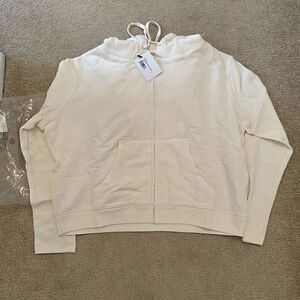 NWT Cream Bandier zip up Medium